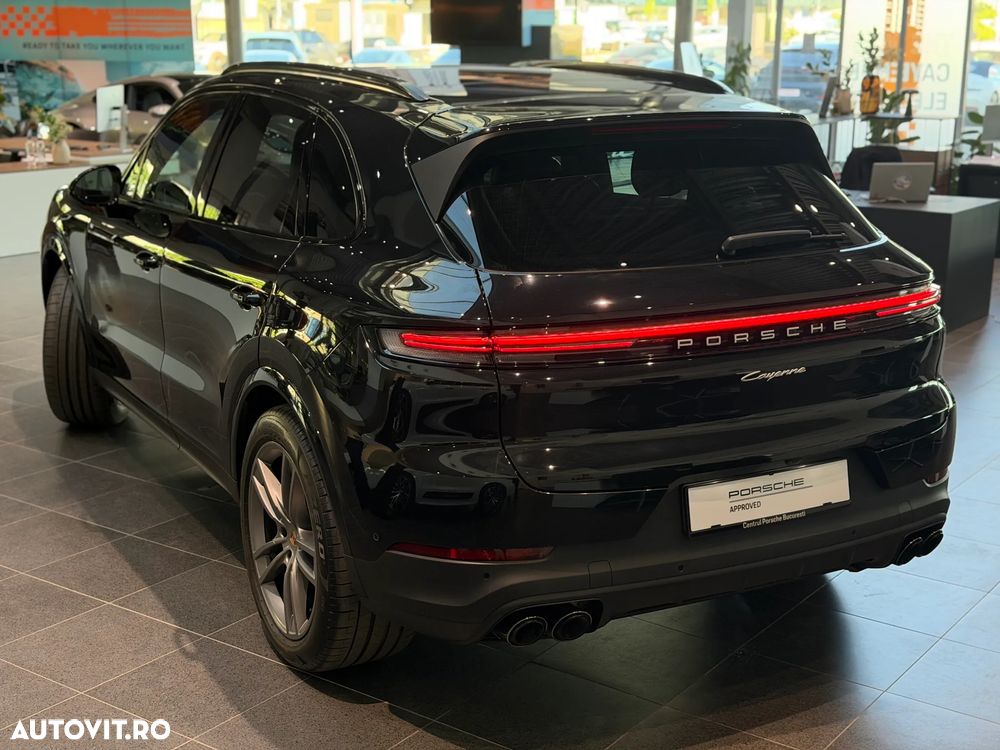 Porsche Cayenne Standard - 3