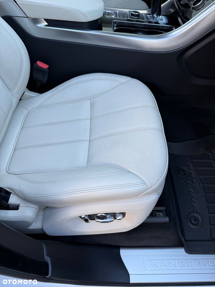 Land Rover Range Rover Sport - 28