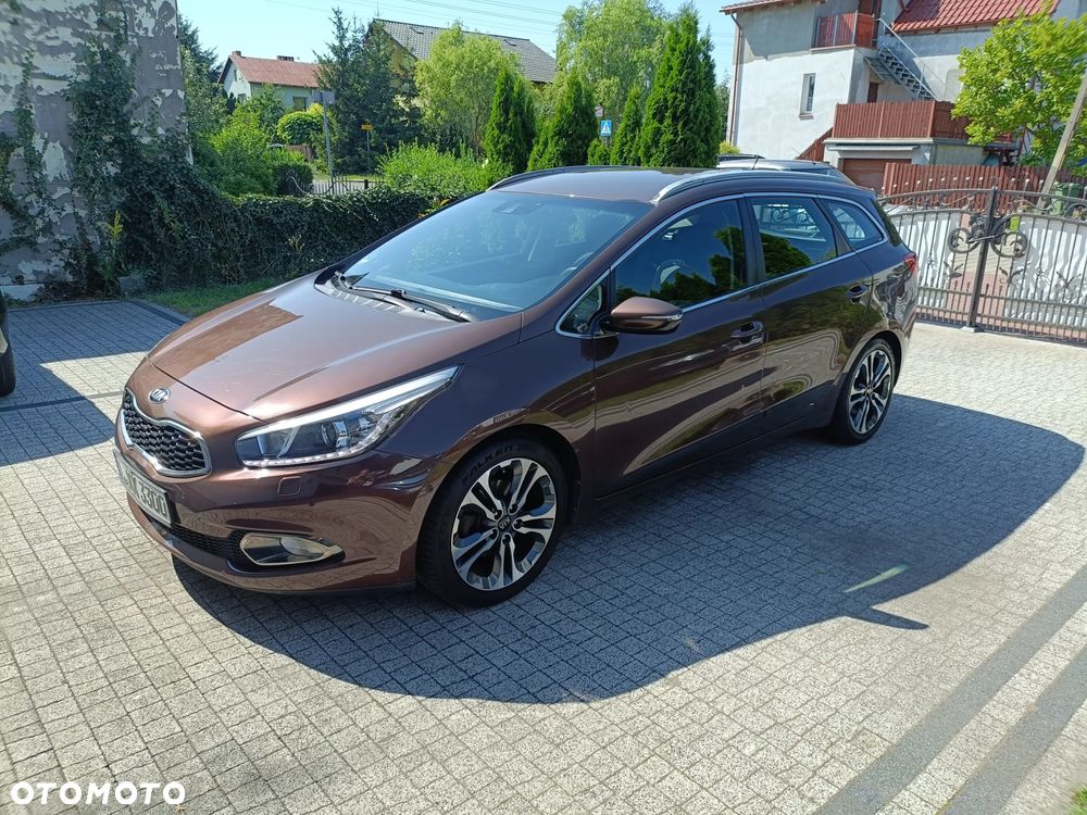 Kia Ceed 1.6 GDI Platinum Edition - 2