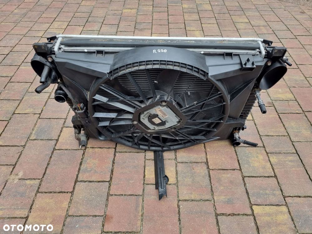 chlodnica komplet chlodnic wentylator mercedes sl350 r230 - 2