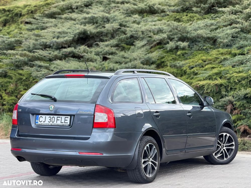 Skoda Octavia 1.6 TDI DPF Ambiente - 4