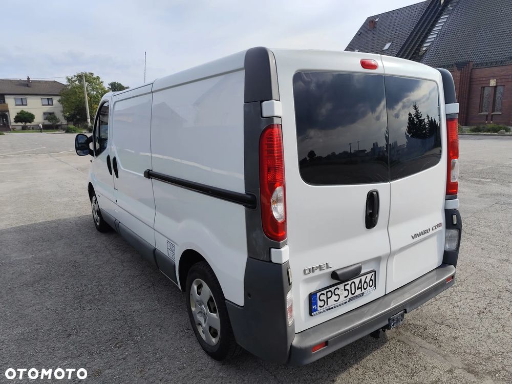 Opel VIVARO - 10
