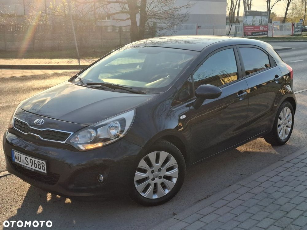 Kia Rio 1.2 Dream-Team Edition - 3