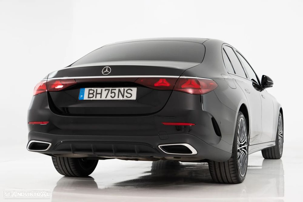 Mercedes-Benz E 300 - 5