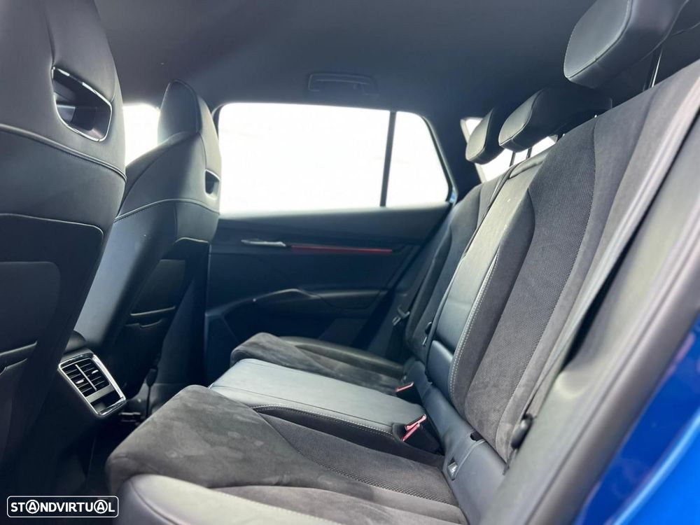 Skoda Enyaq 60 Sportline Advanced - 10