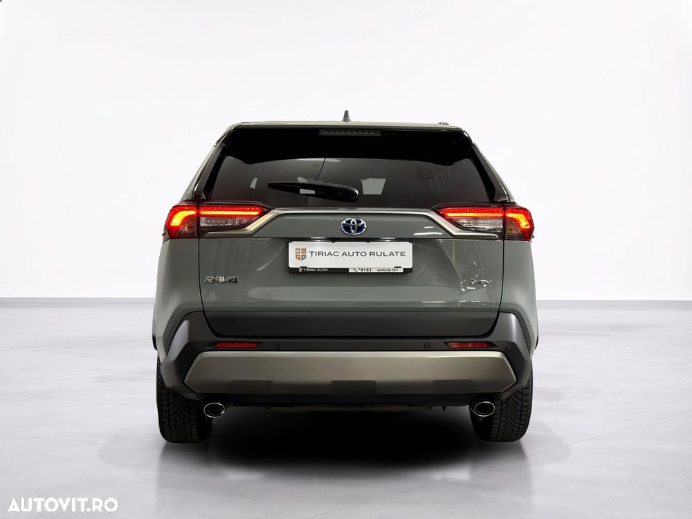 Toyota RAV4 - 5