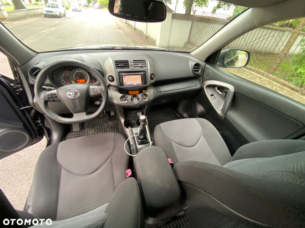 Toyota RAV4 2.0 4x4 Travel - 5