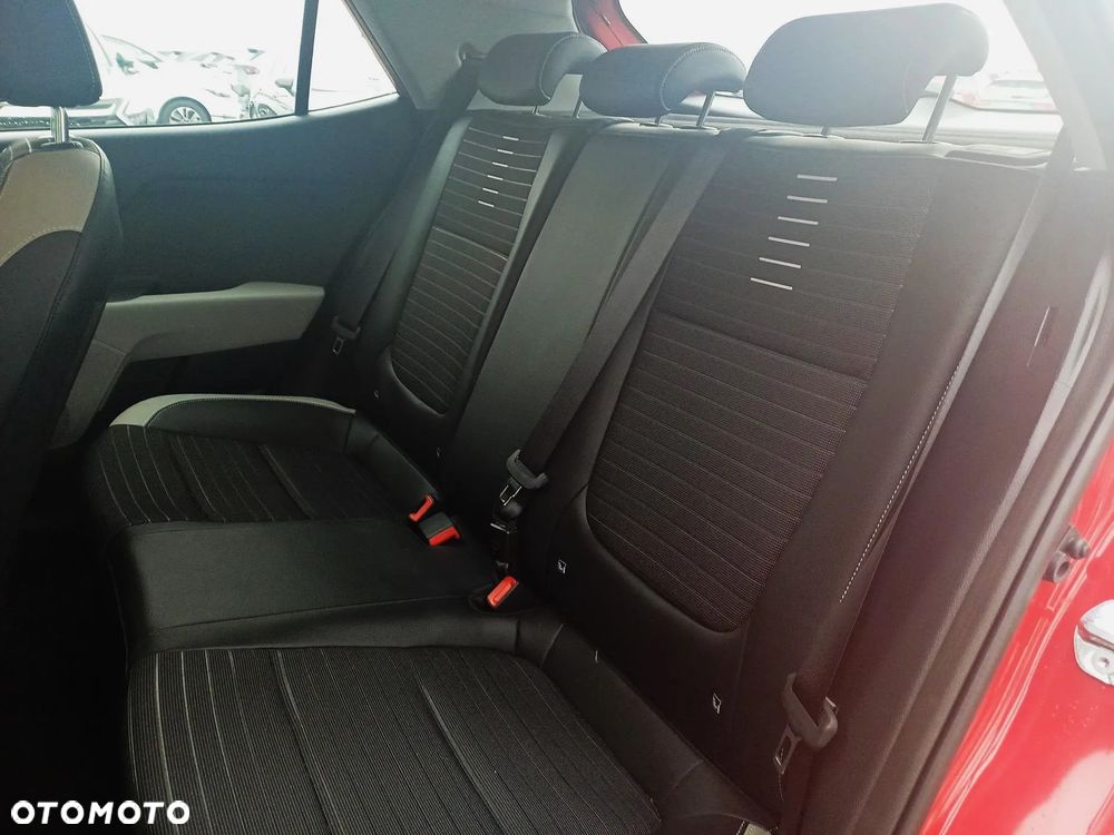 Kia Stonic 1.2 L - 16