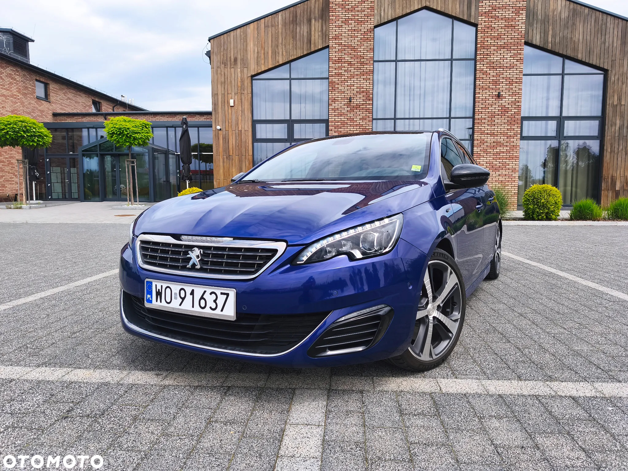 Peugeot 308 SW BlueHDi 180 EAT6 GT - 10