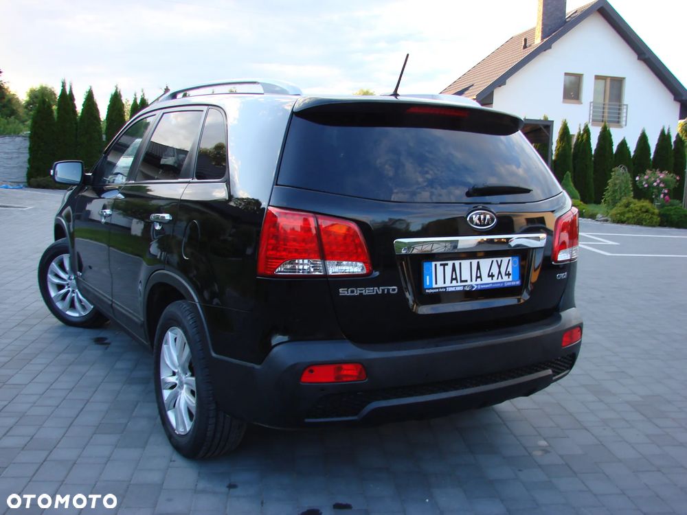 Kia Sorento - 11