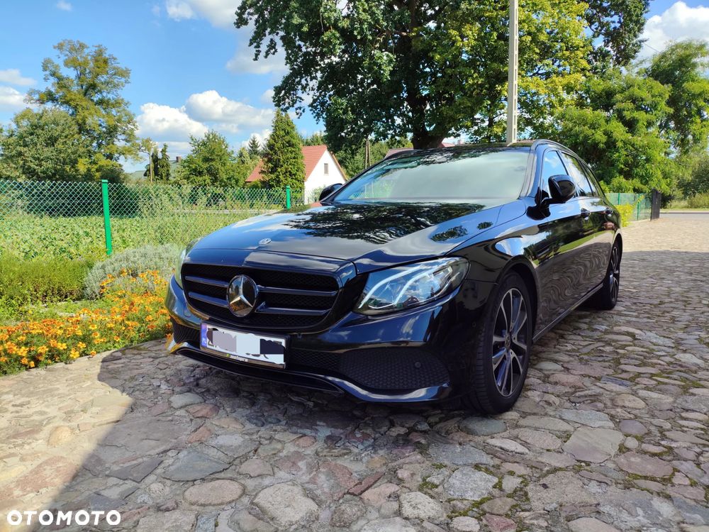 Mercedes-Benz Klasa E - 2