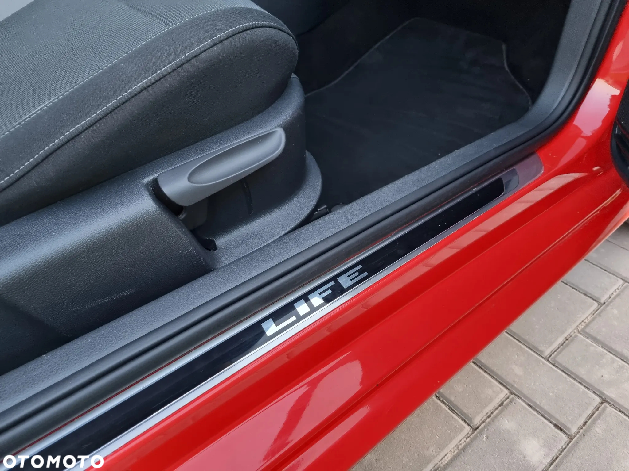 Volkswagen Polo 1.6 TDI DPF Highline DSG - 17
