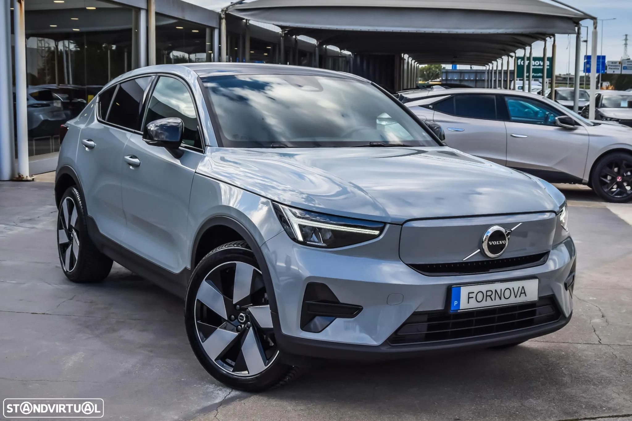 Volvo C40 Recharge Extended Range Plus - 1