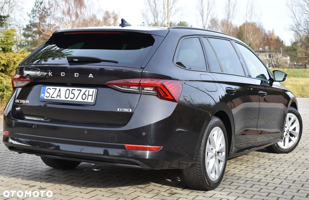 Skoda Octavia 1.5 TSI e-TEC DSG Sportline - 6