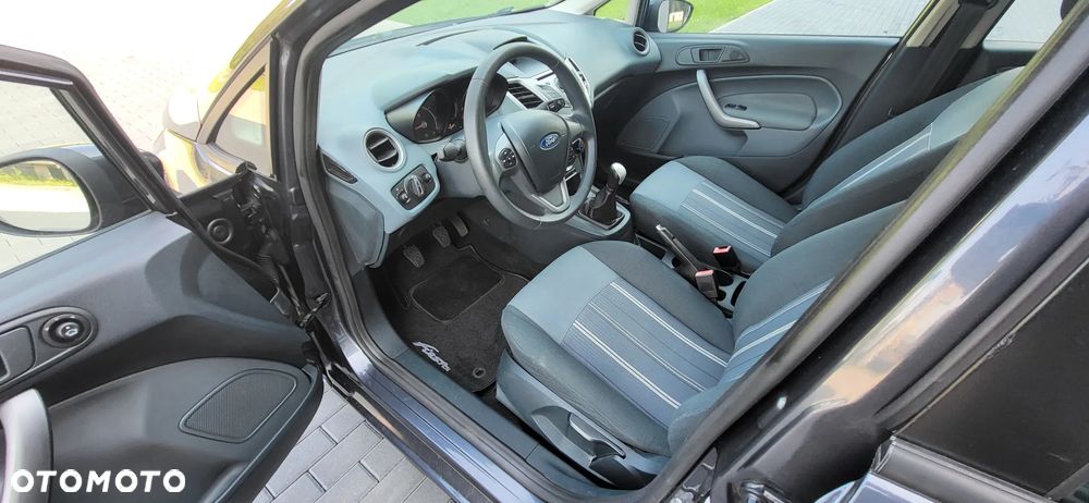 Ford Fiesta 1.25 Champions Edition - 13