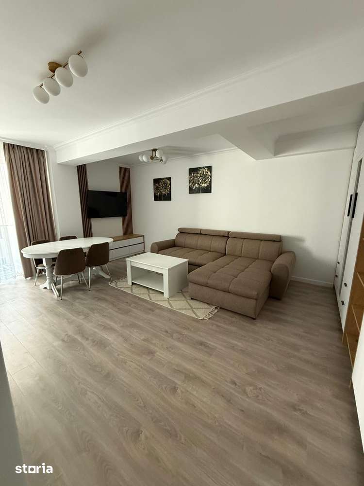 Apartament cu 3 camere decomandate, Obcini — fotografia 1