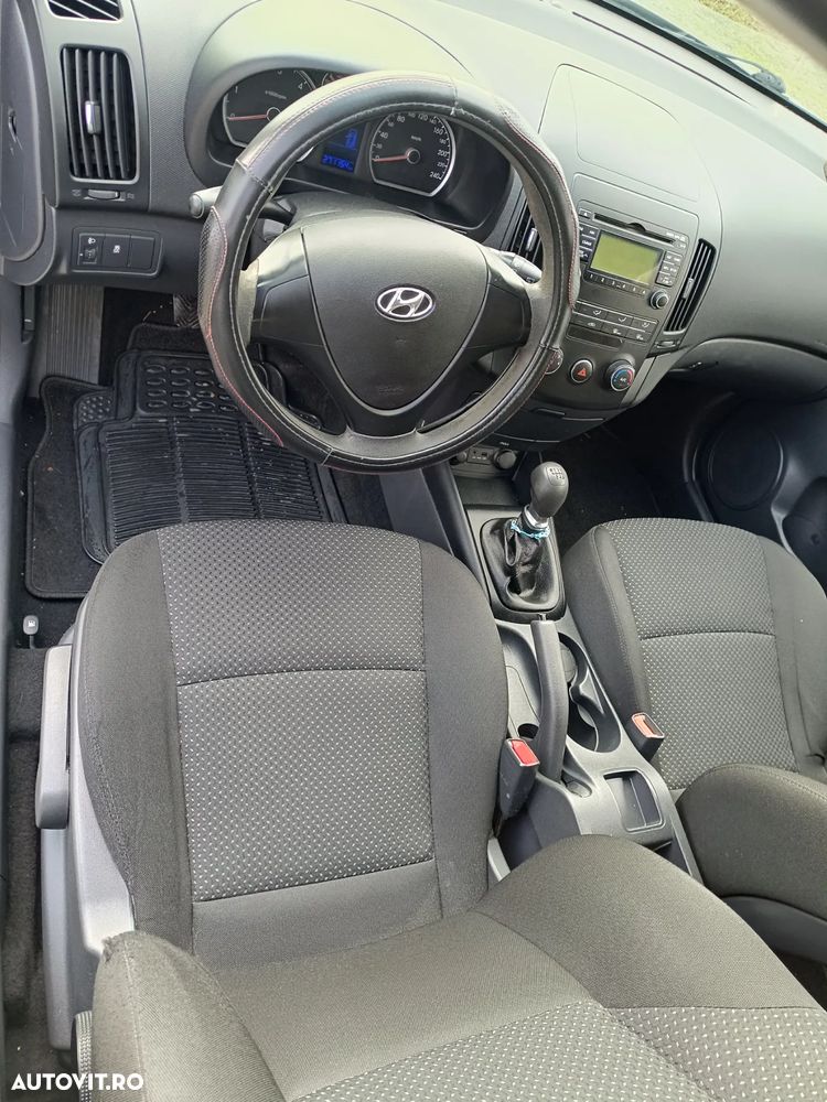 Hyundai i30 i30cw 1.6 CRDi Edition 20 - 10