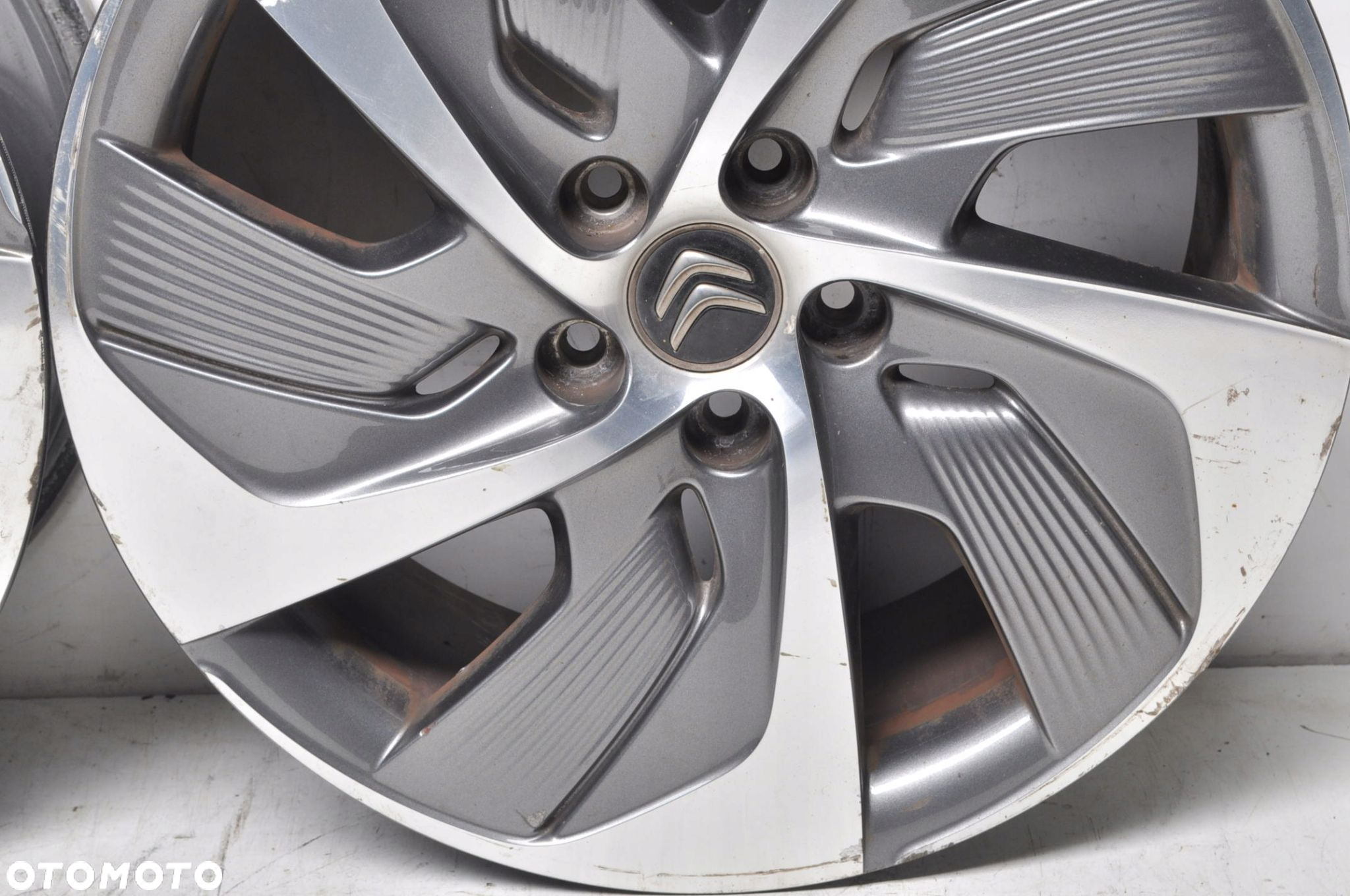 CITROEN C4 GRAND PICASSO FELGI ALUMINIOWE R18 7.5J 5X108 ET54 9677090577 - 12