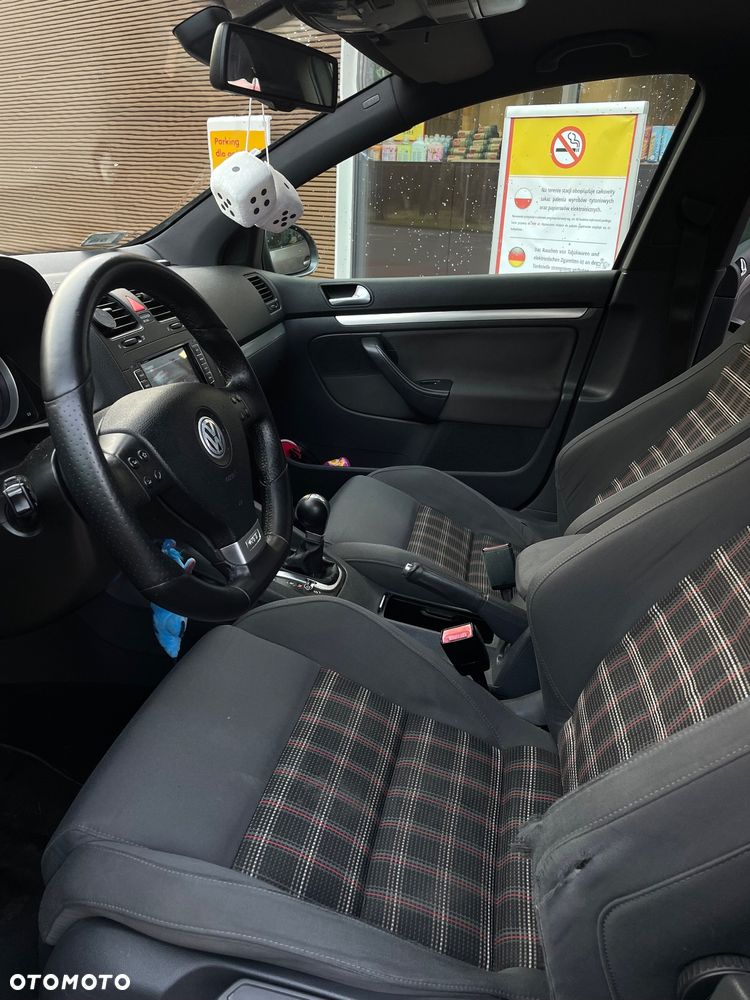 Volkswagen Golf 2.0 GTI DSG - 8