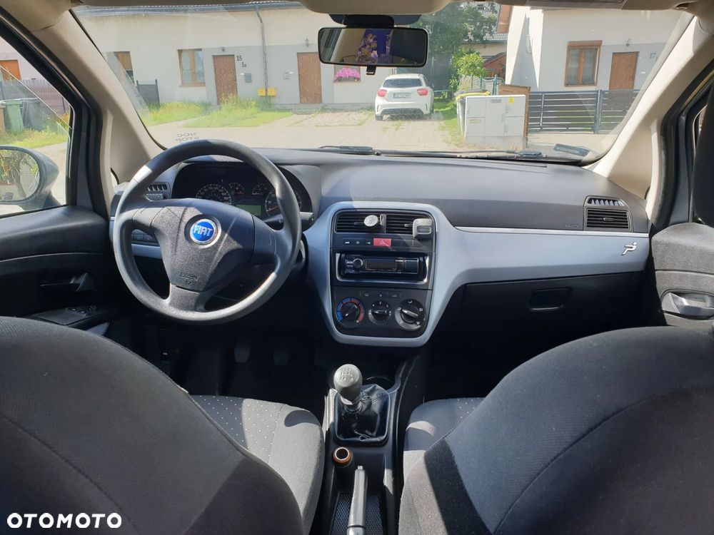 Fiat Punto 1.2 16V Dynamic - 3