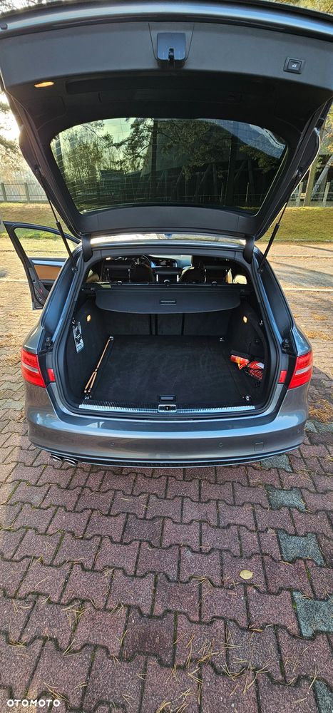 Audi A4 Avant 2.0 TDI S tronic quattro - 19