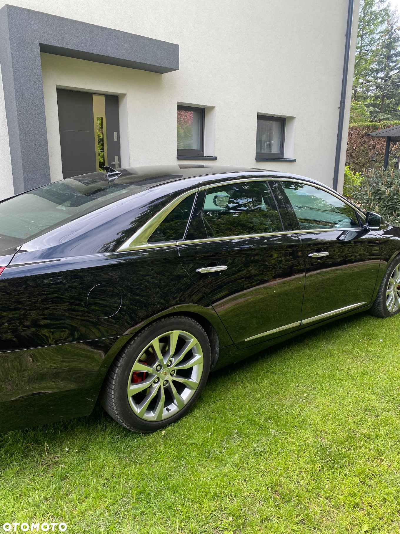 Cadillac XTS - 10