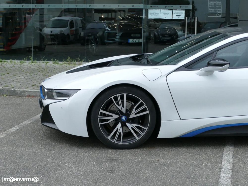 BMW i8 Standard - 14