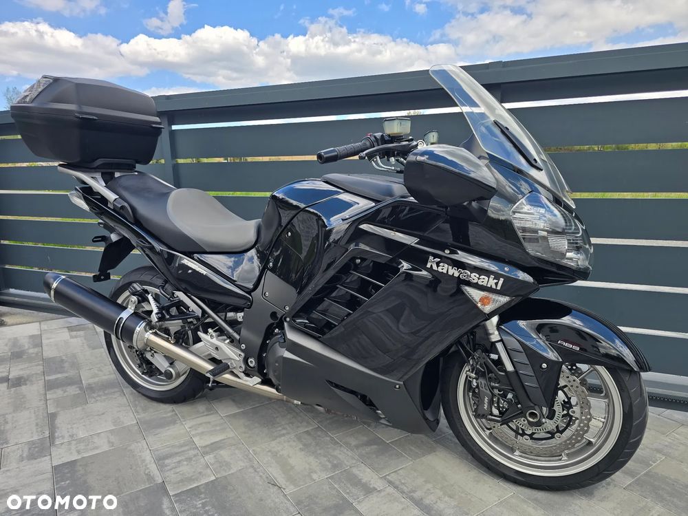 Kawasaki GTR