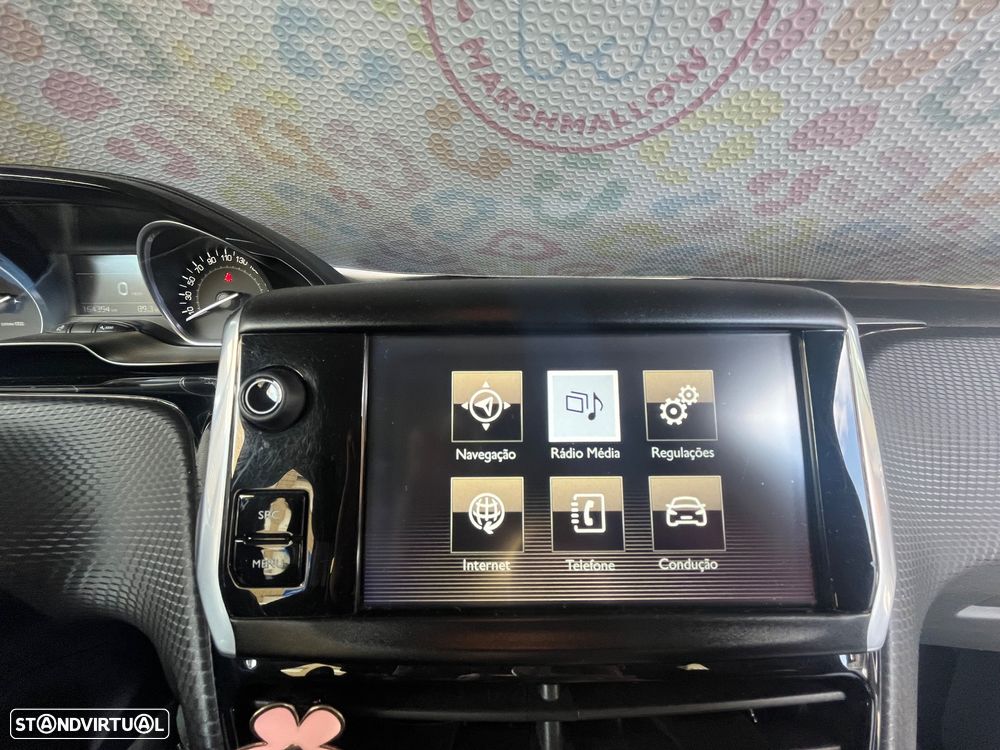 Peugeot 2008 PureTech 82 Allure - 8