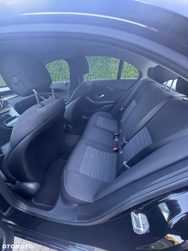 Mercedes-Benz Klasa C 220 d 9G-TRONIC - 7