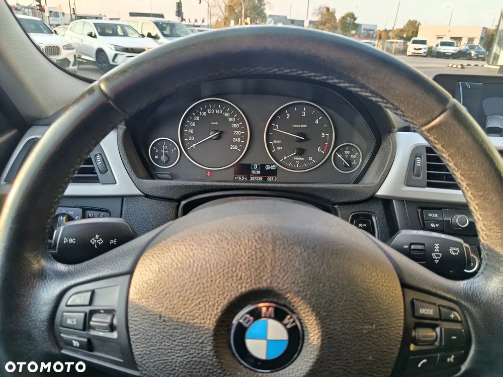 BMW Seria 3 2013