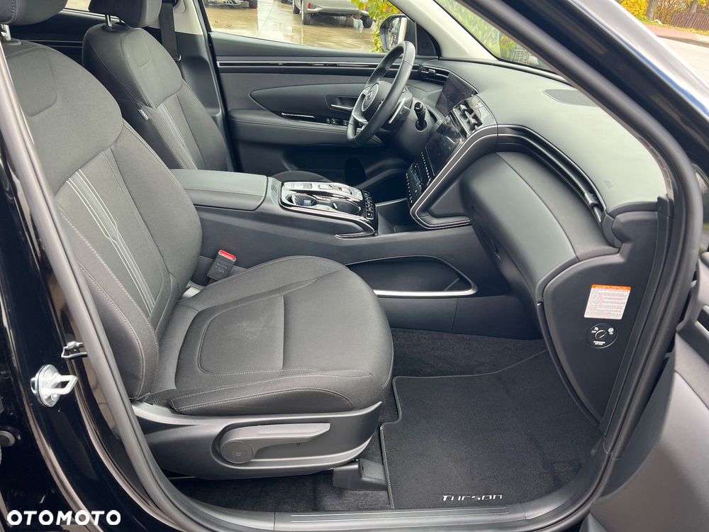 Hyundai Tucson 1.6 T-GDi HEV 2WD Advantage - 36