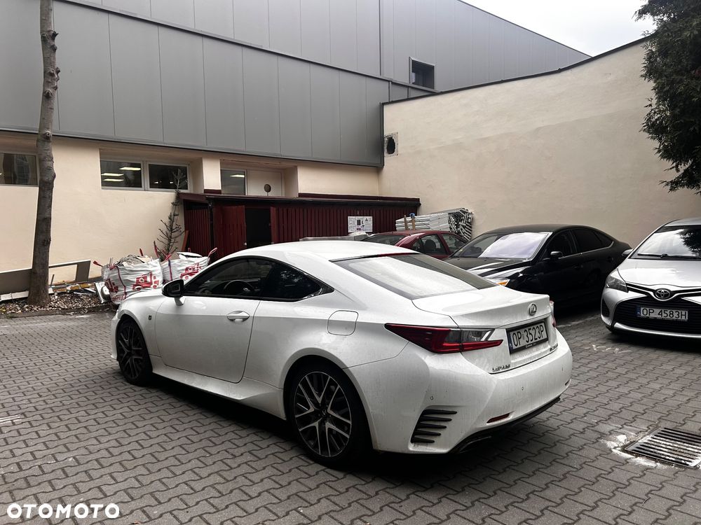 Lexus RC 200t / 300 F Sport - 4