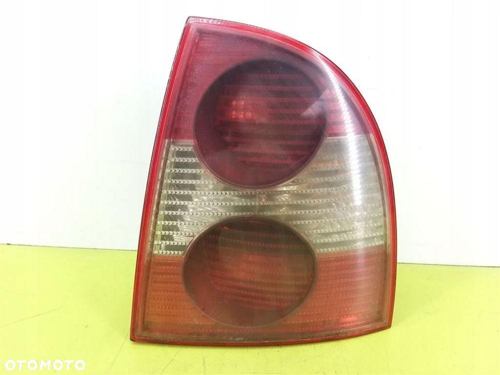 Lampa prawa tylna tył VW Passat B5 FL SEDAN 2000-2005 LIFT 58221 ORYGINAŁ - 1
