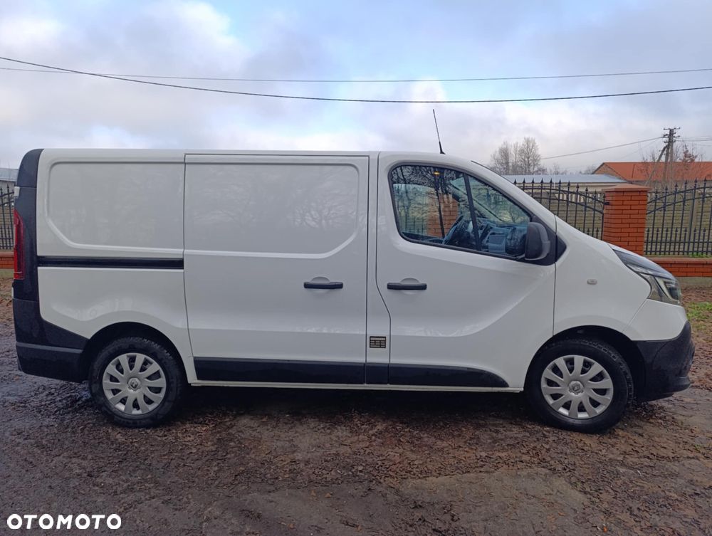 Renault Trafic - 2