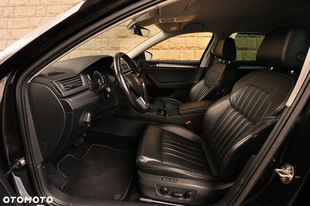 Skoda Superb 1.6 TDI DSG Style - 14
