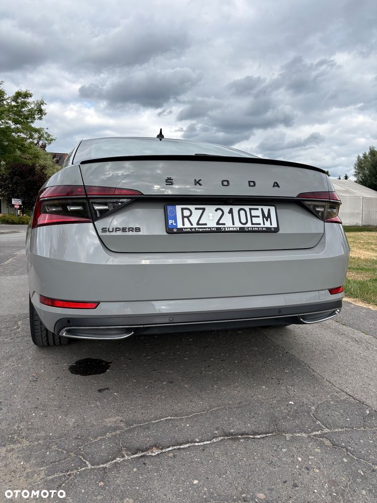 Skoda Superb 1.5 TSI Sportline DSG - 8
