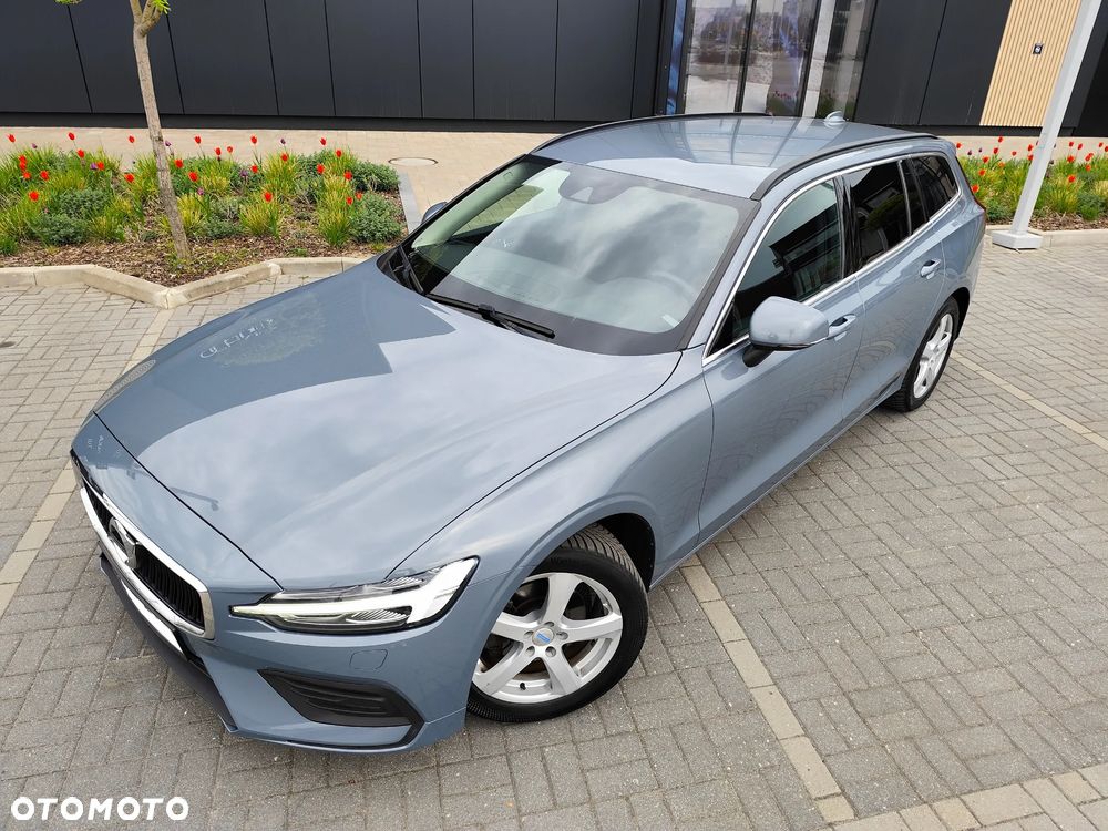 Volvo V60 B4 D Momentum Pro - 2