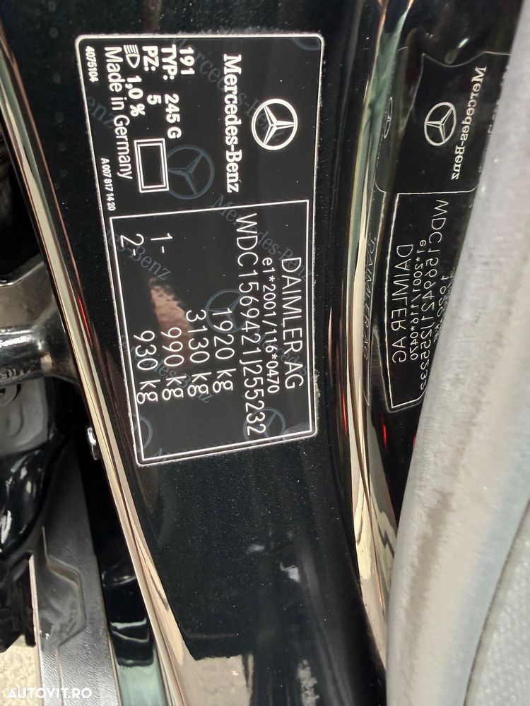 Mercedes-Benz GLA 180 - 23
