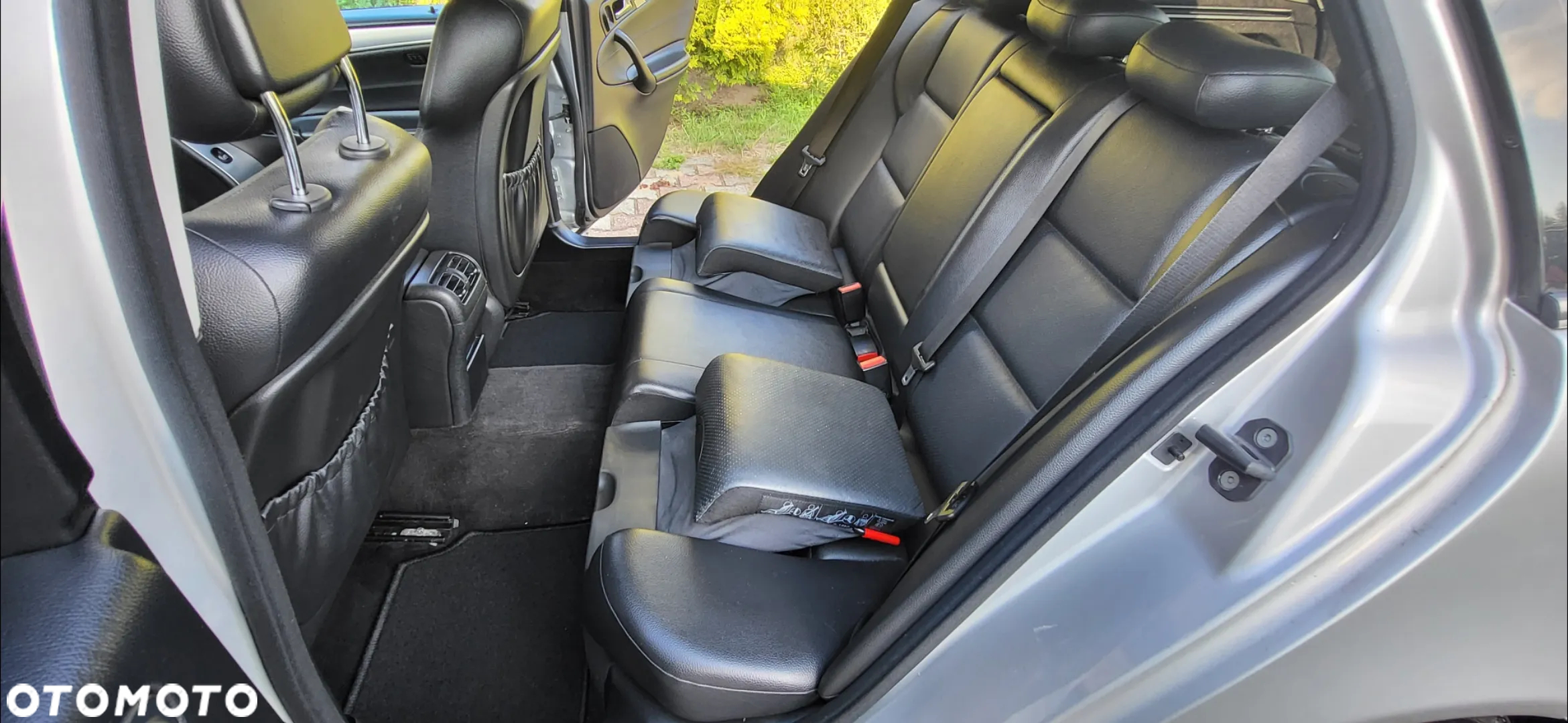 Mercedes-Benz Klasa C 200 T Kompressor Avantgarde Sport Edition - 14