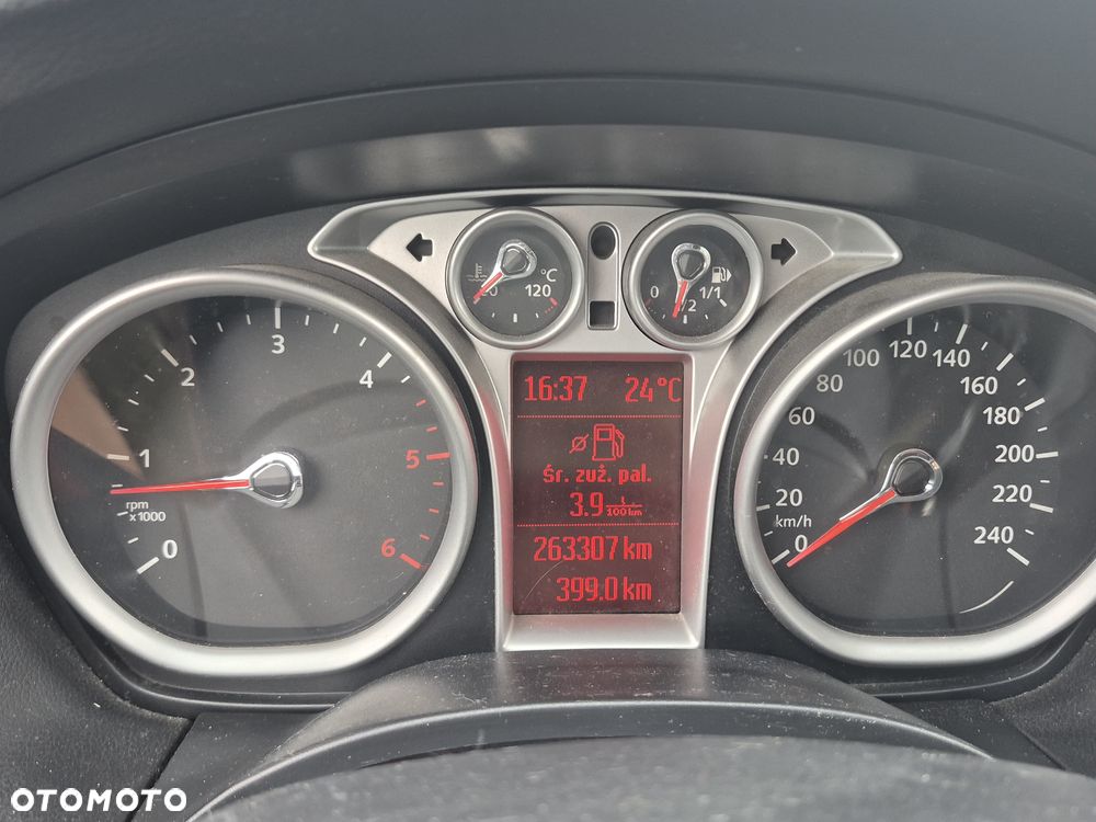Ford Focus - 1