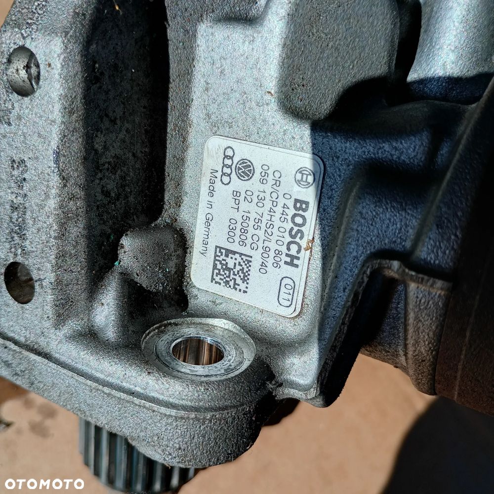 Układ wtryskowy wtryski 3.0TDI CRT 059130277CR - 2