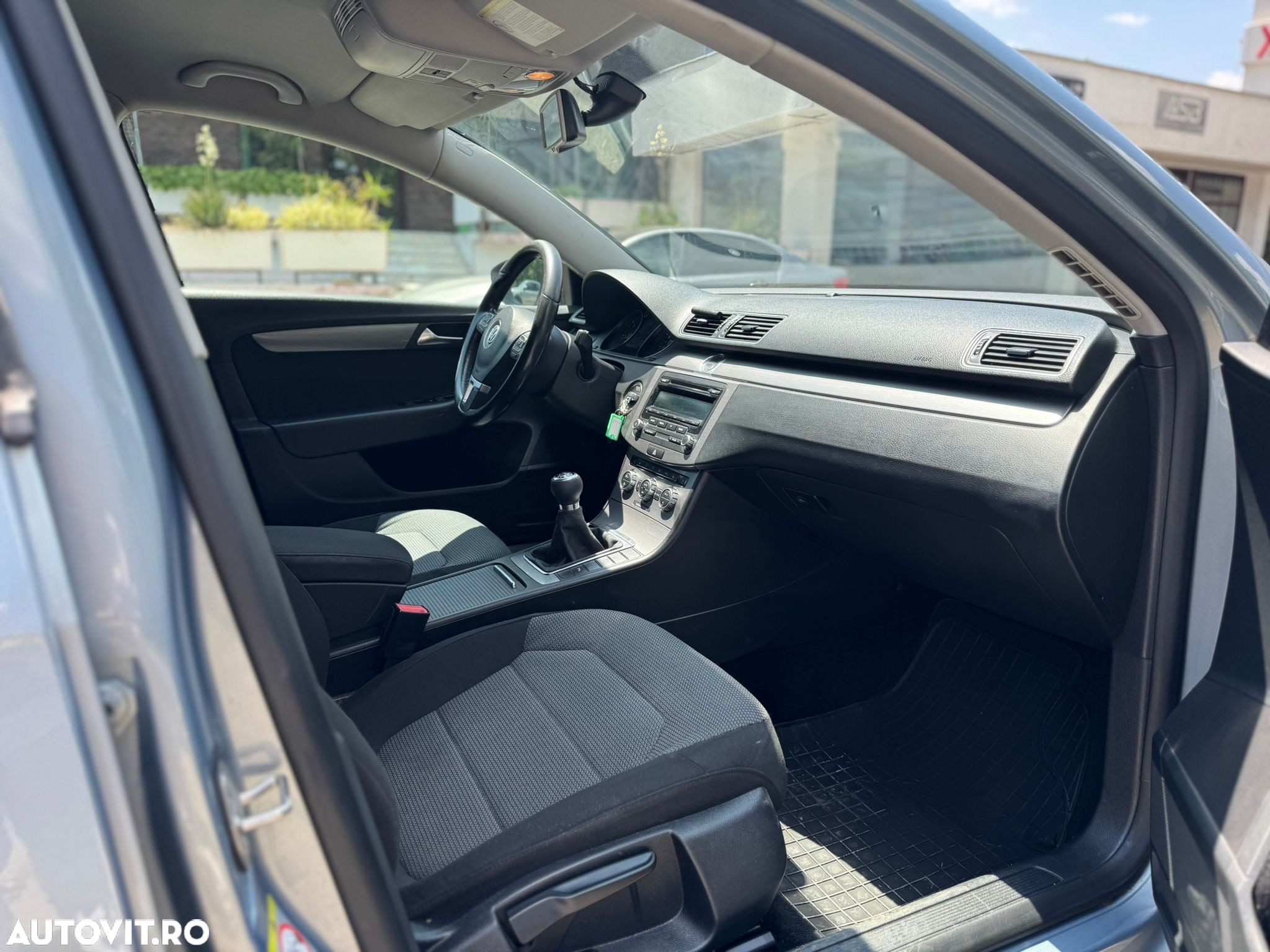 Volkswagen Passat Variant 2.0 TDI BlueMotion Technology Exclusive - 11