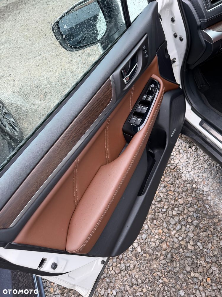 Subaru Outback - 4