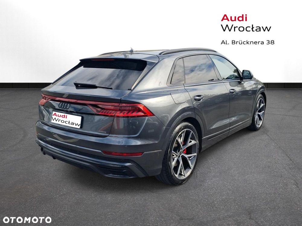 Audi Q8 - 4