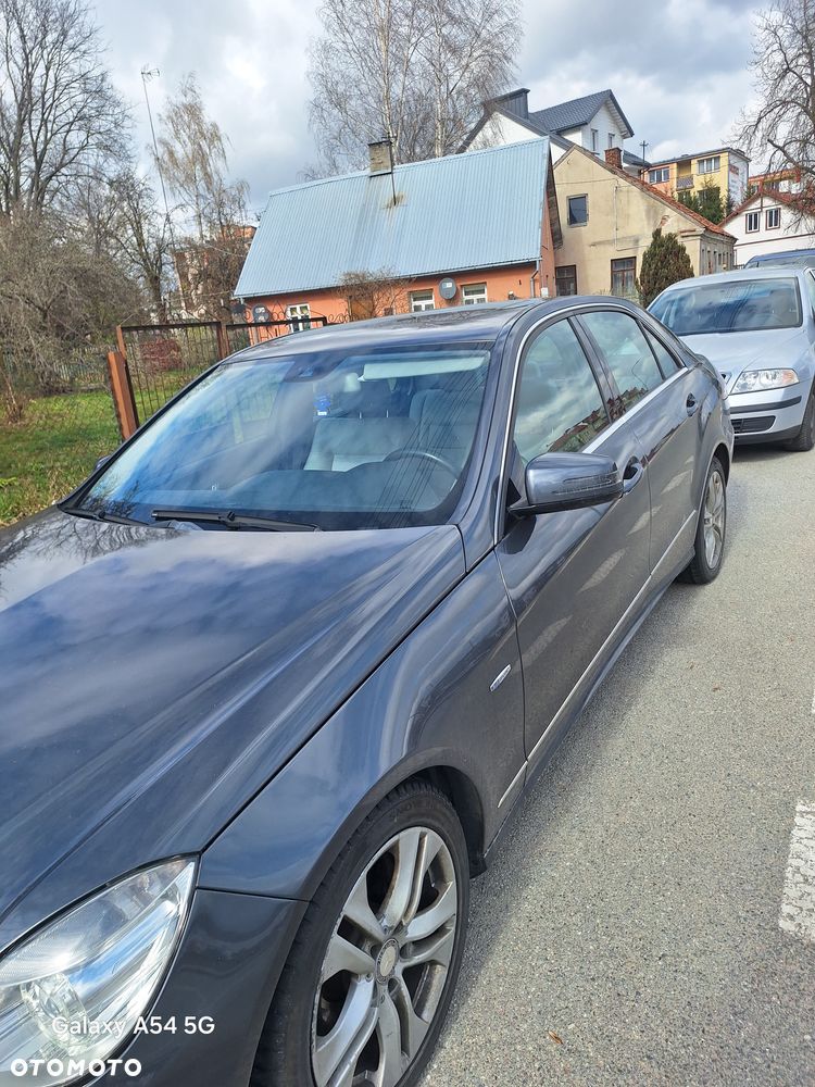 Mercedes-Benz Klasa E 350 CGI BlueEffICIENCY - 2