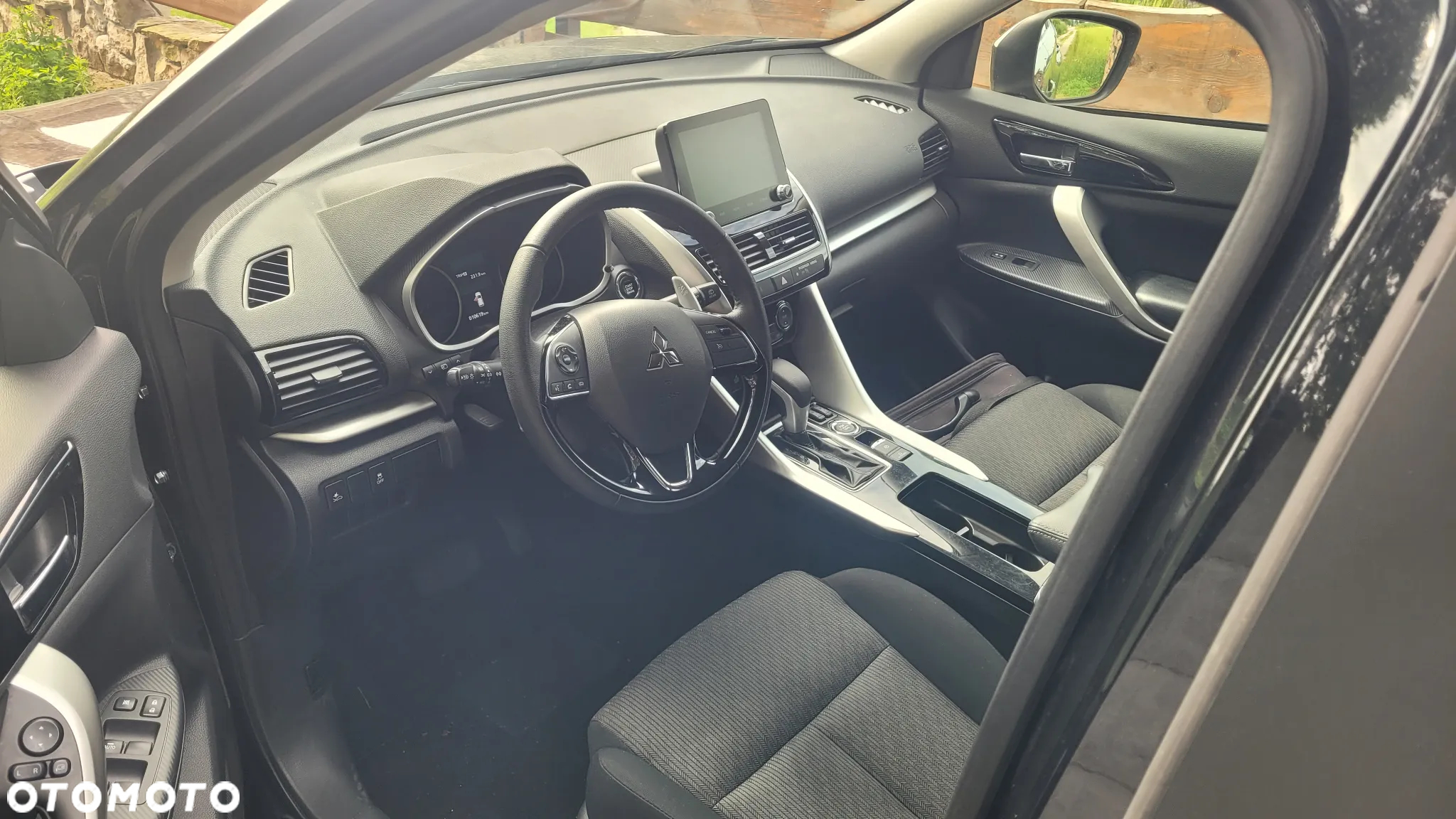 Mitsubishi Eclipse Cross 1.5 T GPF Intense Plus CVT 4WD - 2