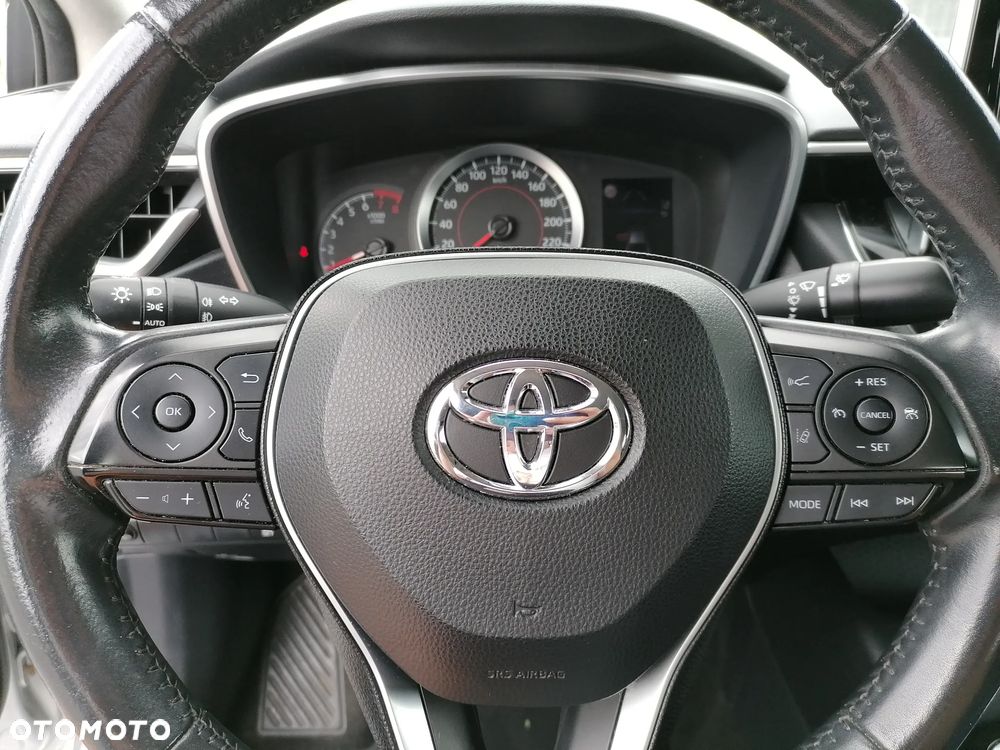 Toyota Corolla 1.6 Comfort - 11