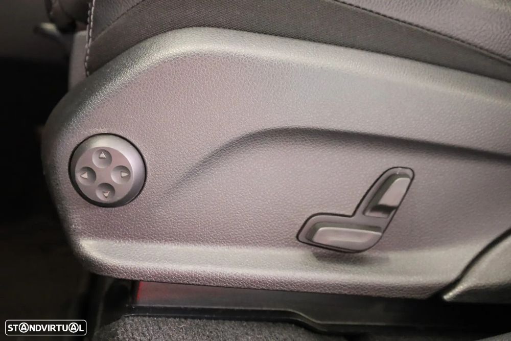 Mercedes-Benz GLC 250 d AMG Line 4-Matic - 30