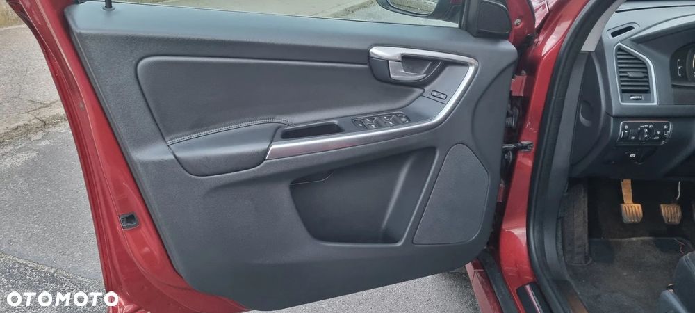 Volvo XC 60 D3 Momentum - 13